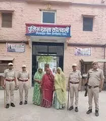 तीन फर्जी अनुबंधों से 23 लाख की ठगी, महिला ने बुआ की जमीन बेचकर रचाया बड़ा फर्जीवाड़ा; 3 गिरफ्तार तीन फर्जी अनुबंधों से 23 लाख की ठगी, महिला ने बुआ की जमीन बेचकर रचाया बड़ा फर्जीवाड़ा; 3 गिरफ्तार