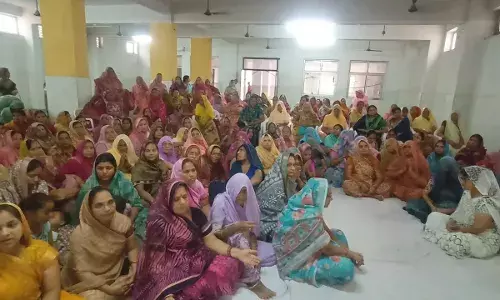 अहमदाबाद हुए दुखद प्लेन क्रेश में मरे लोगें की आत्मा की शांति के लिए किया णमोकार महामंत्र का जाप