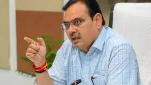 डबल इंजन वाली प्रदेश की भजनलाल शर्मा सरकार में अनिर्णय और असमंजस की स्थिति के कारण नहीं हो पा रहे हैं फैसले! डबल इंजन वाली प्रदेश की भजनलाल शर्मा सरकार में अनिर्णय और असमंजस की स्थिति के कारण नहीं हो पा रहे हैं फैसले!