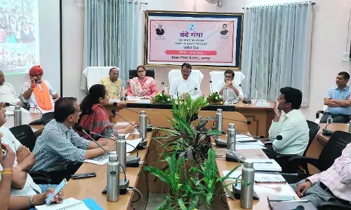 उप मुख्यमंत्री बैरवा ने ली वंदे गंगा जल संरक्षण जन अभियान की समीक्षा बैठक
