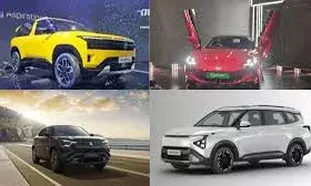EV सेगमेंट में नई गाड़ी लॉन्च करने की कर रही MG से लेकर Tata तक तैयारी EV सेगमेंट में नई गाड़ी लॉन्च करने की कर रही MG से लेकर Tata तक तैयारी