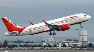 एक और एअर इंडिया की फ्लाइट में आई तकनीकी खराबी ,दिल्ली से रांची टेक ऑफ के बाद रनवे पर लौटी एक और एअर इंडिया की फ्लाइट में आई तकनीकी खराबी ,दिल्ली से रांची टेक ऑफ के बाद रनवे पर लौटी