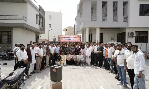 व्यर्थ ना फेंको नाली में हम पहुंचाएंगे थाली में" ध्येय के साथ भीलवाड़ा शहर में भोजन रथ का हुआ शुभारंभ