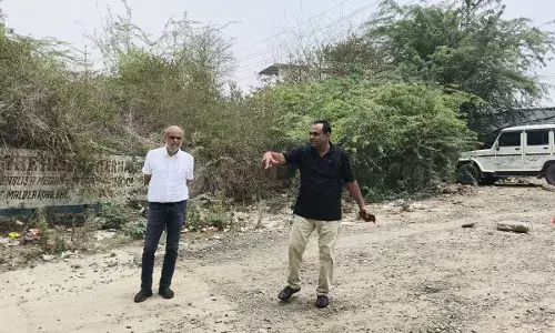 सुखाड़िया सर्कल से रेलवे अंडरब्रिज व नगर वन का विधायक कोठारी ने देखा मौका