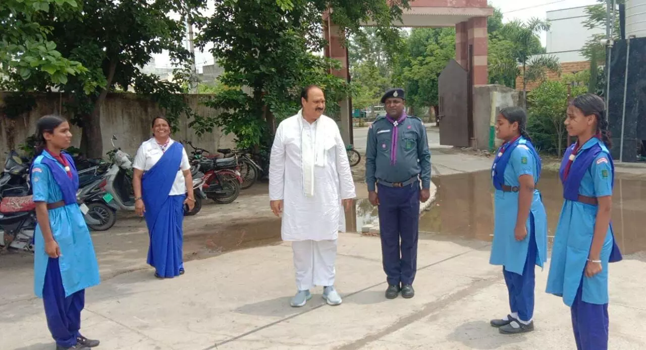 हर गाईड झांसी की रानी की तरह बहादुर बने - त्रिपाठी हर गाईड झांसी की रानी की तरह बहादुर बने - त्रिपाठी