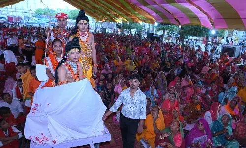 प्रभु श्रीराम ने केवट को राम राज्य का प्रथम नागरिक बनाकर आदर्श स्थापित किया – दीदी मंदाकिनी