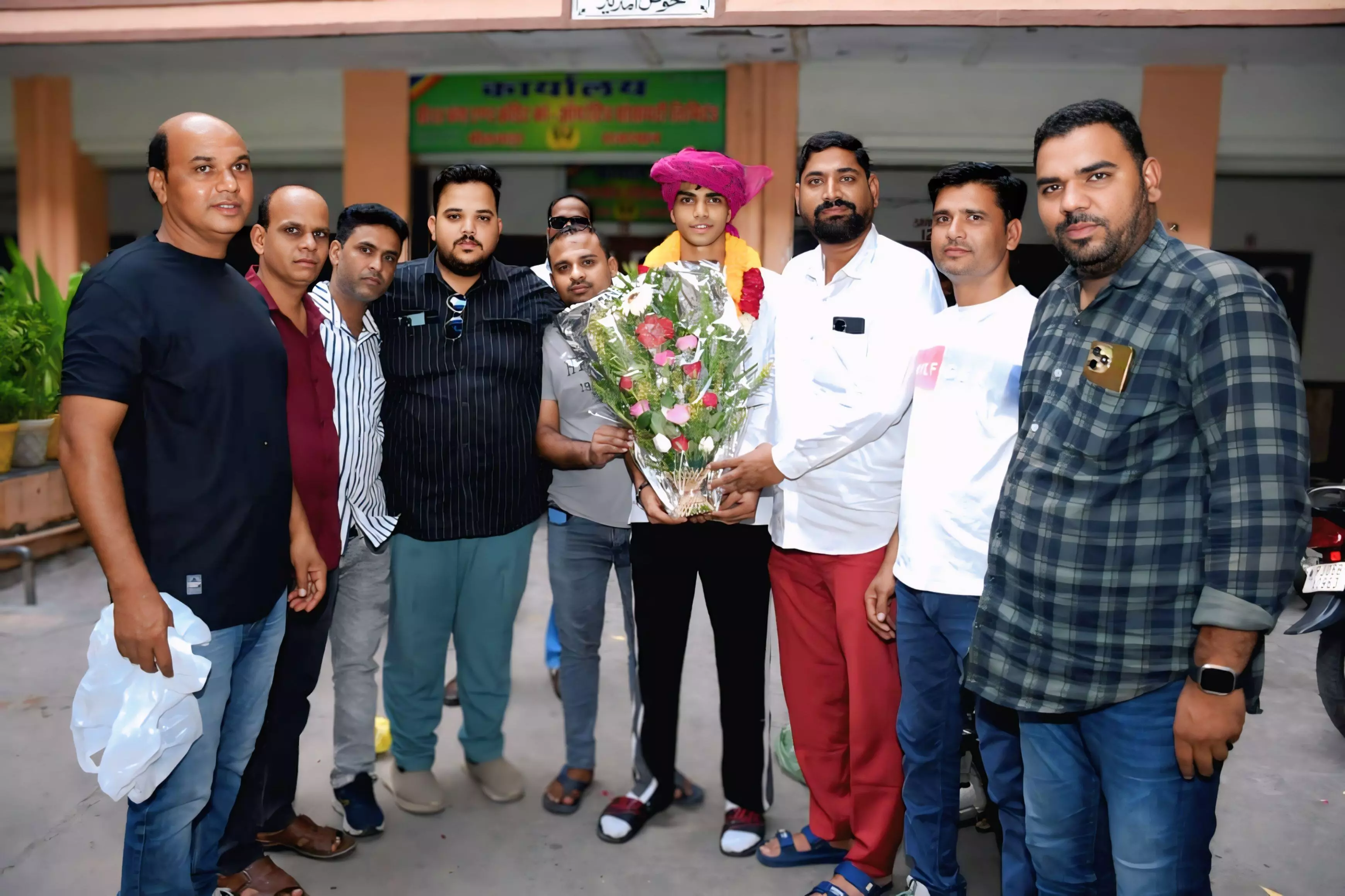 बास्केटबॉल स्वर्ण पदक मोहम्मद का भीलवाड़ा पंहुचने पर किया इस्तकबाल बास्केटबॉल स्वर्ण पदक मोहम्मद का भीलवाड़ा पंहुचने पर किया इस्तकबाल