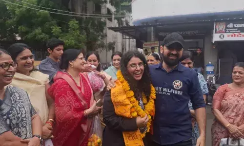 भीलवाड़ा की बेटी साक्षी ने ग्रेपलिंग विश्व कप-2025 में जीता सिल्वर मेडल भीलवाड़ा की बेटी साक्षी ने ग्रेपलिंग विश्व कप-2025 में जीता सिल्वर मेडल