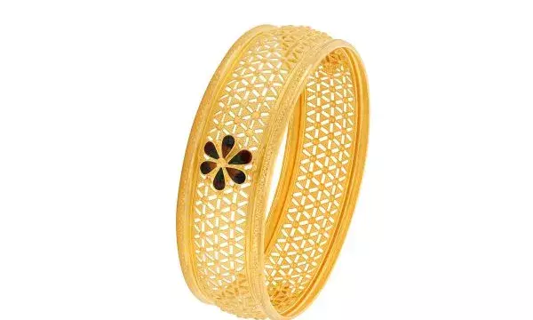 रिलायन्स ज्वैल्स देश भर में लेकर आया बिग बैंगल फेस्ट, लुभावने ऑफर्स के साथ