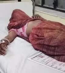 भोपे से इलाज करवाना महिला को पड़ा भारी, पेट काटकर किया पथरी निकालने का दावा