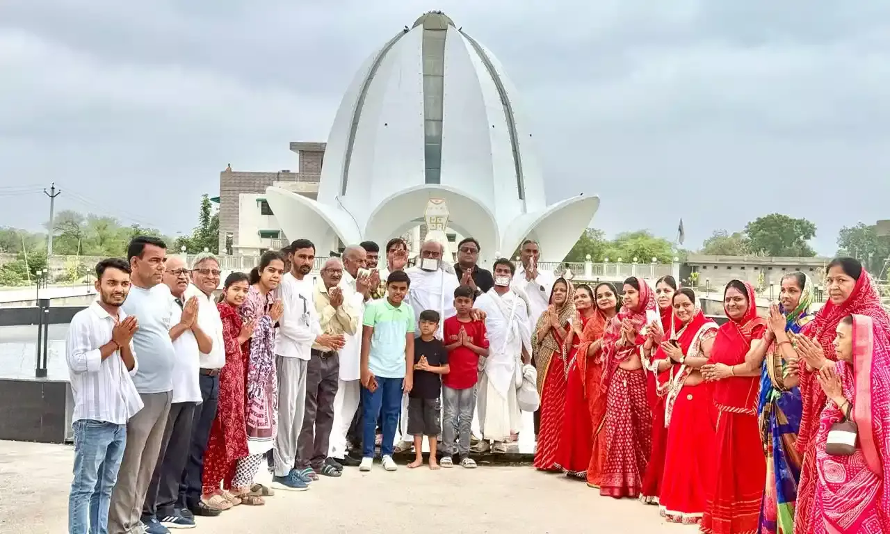 मेवाड़ भास्कर कोमल मुनि मा सा का रायपुर में हुआ मंगल प्रवेश