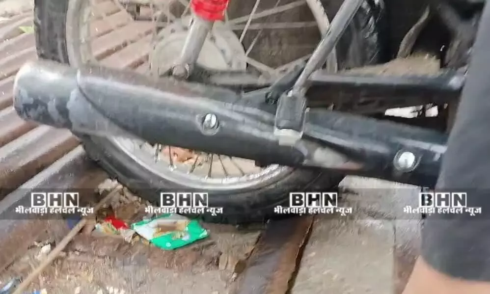 मांडल में काउ कैप्चर बना हादसों का अड्डा