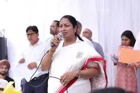 सीएम गुप्ता ने शालीमार बाग में किया विकास कार्यों का उद्घाटन सीएम गुप्ता ने शालीमार बाग में किया विकास कार्यों का उद्घाटन