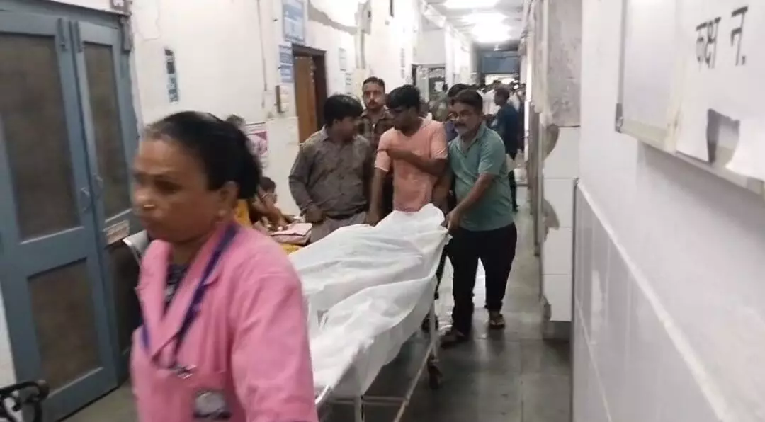 पटेलनगर में मेडिकल स्टोर संचालक ने फांसी लगाकर दी जान पटेलनगर में मेडिकल स्टोर संचालक ने फांसी लगाकर दी जान