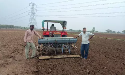 खरीफ फसल की बुवाई में जुटे काश्तकार