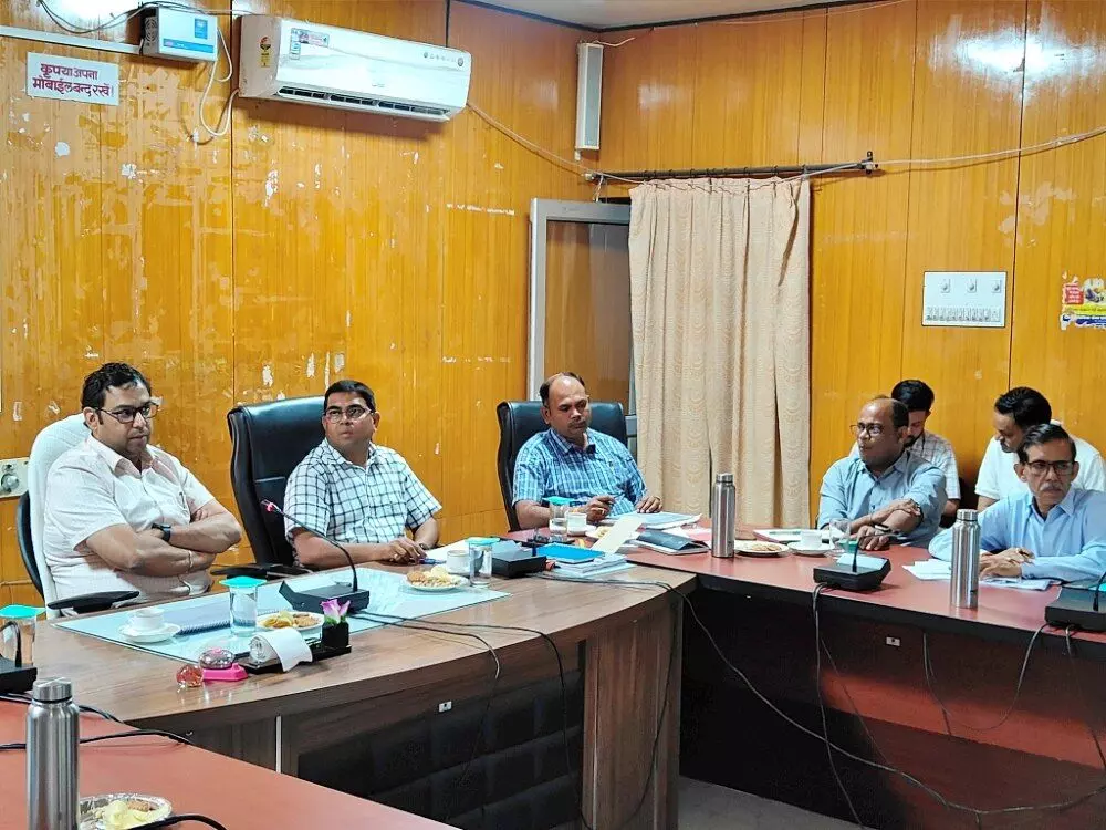 विभाग आपसी समन्वय से सभी योजनाओं को सफल बनाएं -गुप्ता विभाग आपसी समन्वय से सभी योजनाओं को सफल बनाएं -गुप्ता