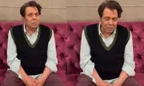 बुढ़ापा बहुत खराब है...धर्मेंद्र को रोते देख टेंशन में फैंस बुढ़ापा बहुत खराब है...धर्मेंद्र को रोते देख टेंशन में फैंस