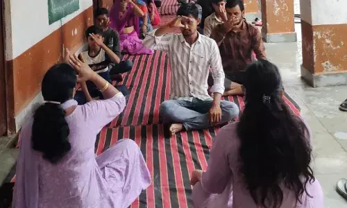 खजीना में योग दिवस मनाया