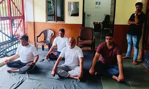 गंगापुर में अंतर्राष्ट्रीय योग दिवस: उप कारागृह में कैदियों ने किया योग