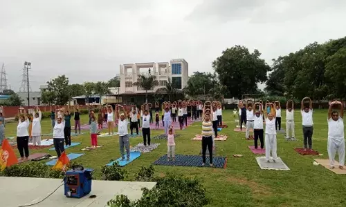 ग्रामीण योगप्रेमियों ने लिया नियमित योगाभ्यास का संकल्प