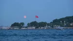 ईरान बंद करेगा स्ट्रेट ऑफ हॉर्मुज समुद्री मार्ग ईरान बंद करेगा स्ट्रेट ऑफ हॉर्मुज समुद्री मार्ग
