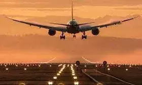 ईरान-इस्राइल तनाव के बीच ठप हुईं वैश्विक हवाई उड़ानें, रद्द करनी पड़ीं 750 से ज्याद