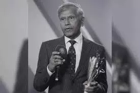 दिलीप दोशी का दिल का दौरा पड़ने से निधन