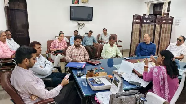 लोकतंत्र सेनानी सम्मान समारोह 25 जून को कुन्दन-लीला रिसोर्ट में सायं 5:30 बजे होगा आयोजन लोकतंत्र सेनानी सम्मान समारोह 25 जून को कुन्दन-लीला रिसोर्ट में सायं 5:30 बजे होगा आयोजन