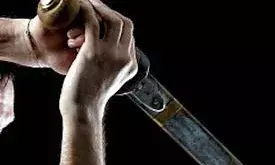 श्वान पर तलवार से किया हमला, लोगों में रोष, पुलिस ने दर्ज की एफआईआर