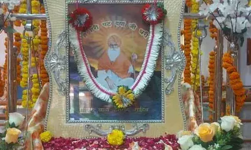 हरि शेवा उदासीन आश्रम में धर्म ध्वजा झण्डा साहब की स्थापना 27 को, रामायण का अखण्ड पाठ शुरू