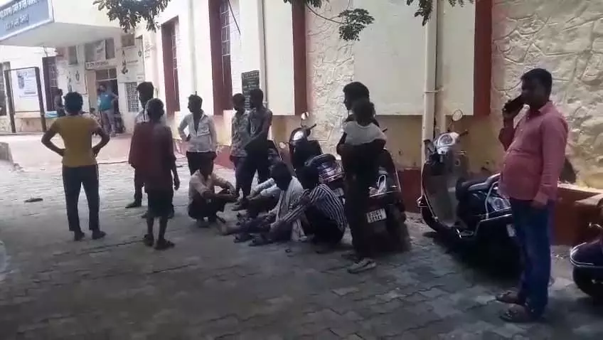 नीमखेड़ा में हादसा: नाड़ी में डूबने से 12 वर्षीय बालक की मौत, अवैध मिट्टी खनन को लेकर ग्रामीणों में आक्रोश