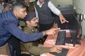 राजस्थान के हर थाने में साइबर हेल्प डेस्क स्थापित: डीजीपी राजस्थान के हर थाने में साइबर हेल्प डेस्क स्थापित: डीजीपी