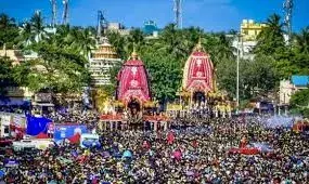 पुरी में विश्व प्रसिद्ध जगन्नाथ यात्रा का उल्लास के साथ शुभारंभ