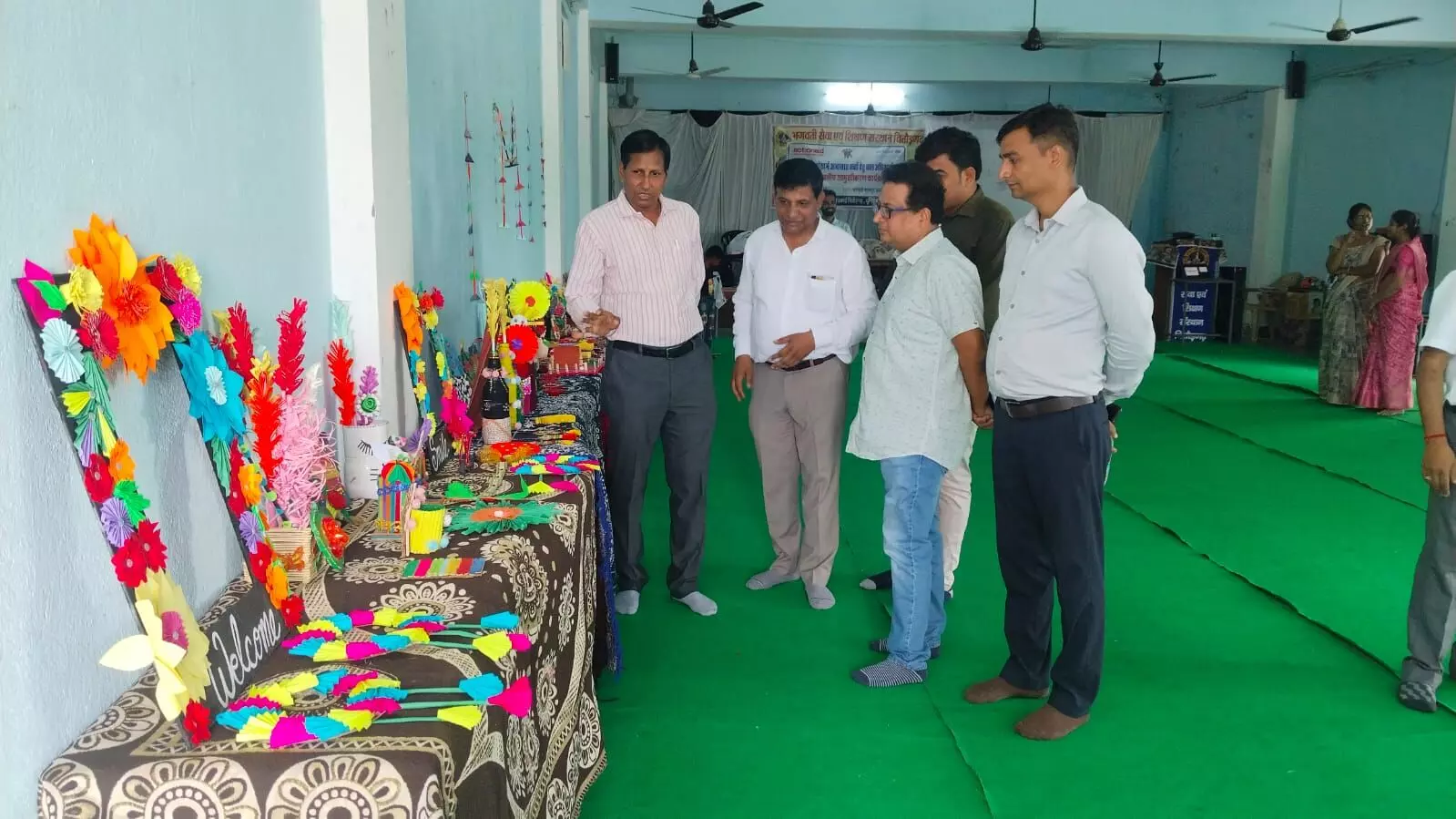 बालकों की प्रतिभा को प्रोत्साहित करना हमारा दायित्व है: निराला बालकों की प्रतिभा को प्रोत्साहित करना हमारा दायित्व है: निराला