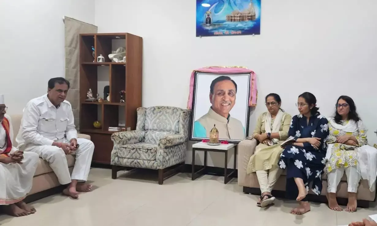 अहमदाबाद प्लेन क्रैश में हुआ था पूर्व सीएम रुपाणी का निधन