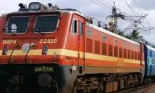 तमिलनाडु में पटरी से उतरी पैसेंजर ट्रेन; टूटा हुआ मिला ट्रैक