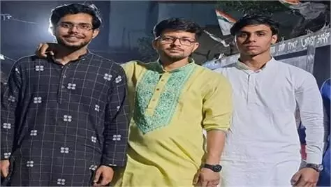 कोलकाता में लॉ छात्रा से गैंगरेप ,एक कर रहा था हैवानियत, दो खड़े थे पहरे पर, आरोपियों की  तस्वीर आई सामने,