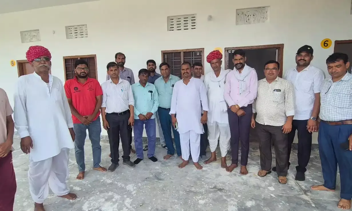 कुमावत समाज  की बैठक संपन्न