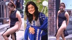 ऐसे नंगेपन पर जुर्माना क्यों नहीं?ख़ुशी मुखर्जी