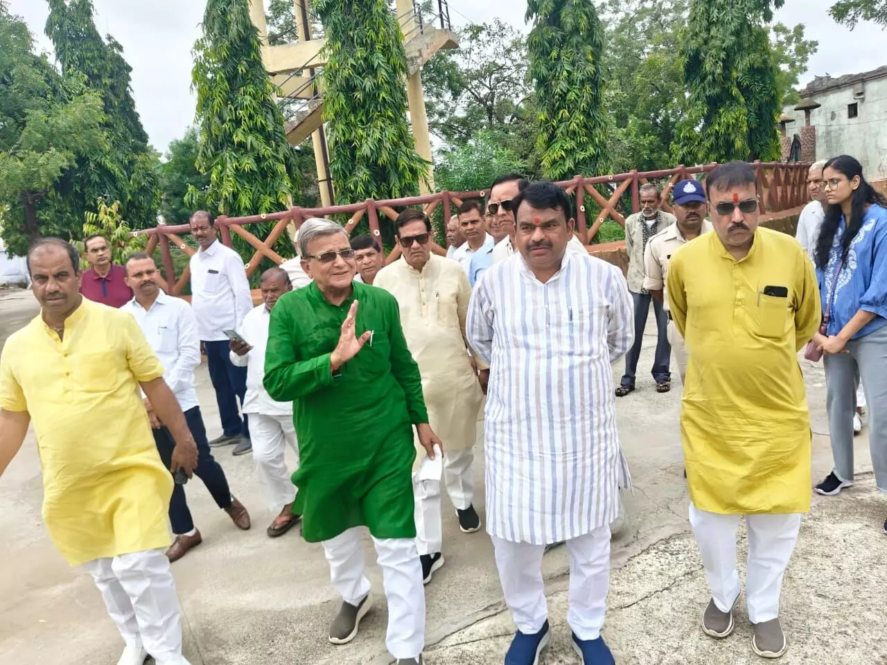 पंचमुखी मुक्तिधाम की तर्ज पर उज्जैन के श्मशान स्थलों का विकास करेंगे - महापौर टटवाल पंचमुखी मुक्तिधाम की तर्ज पर उज्जैन के श्मशान स्थलों का विकास करेंगे - महापौर टटवाल