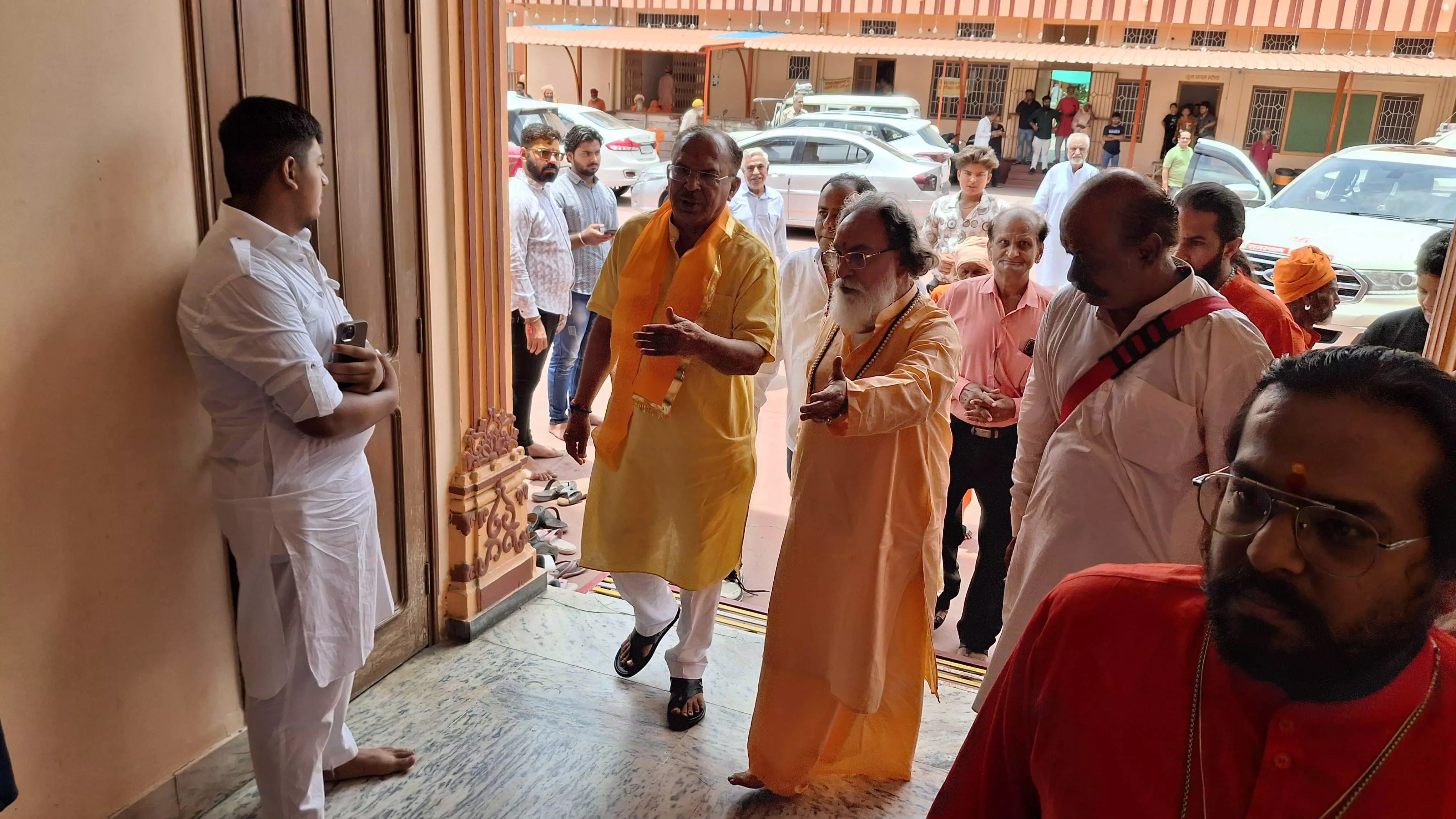 परिवार में श्रीराम चरित्र मानस और गीता अवश्य होनी चाहिए देवनानी
