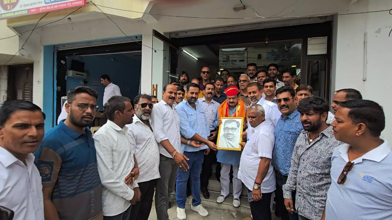 कांग्रेस पर बरसे केंद्रीय राज्य मंत्री बघेल, बोले- आपातकाल में संविधान की हत्या की कांग्रेस पर बरसे केंद्रीय राज्य मंत्री बघेल, बोले- आपातकाल में संविधान की हत्या की