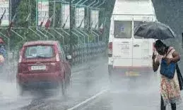 राजस्थान में आज 29 जिलों में अलर्ट, 4 जिलों में भारी बारिश की चेतावनी राजस्थान में आज 29 जिलों में अलर्ट, 4 जिलों में भारी बारिश की चेतावनी