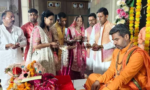 श्रीमद् भागवत कथा का तीसरा दिन, झुमे श्रद्धालु, किया नृत्य श्रीमद् भागवत कथा का तीसरा दिन, झुमे श्रद्धालु, किया नृत्य