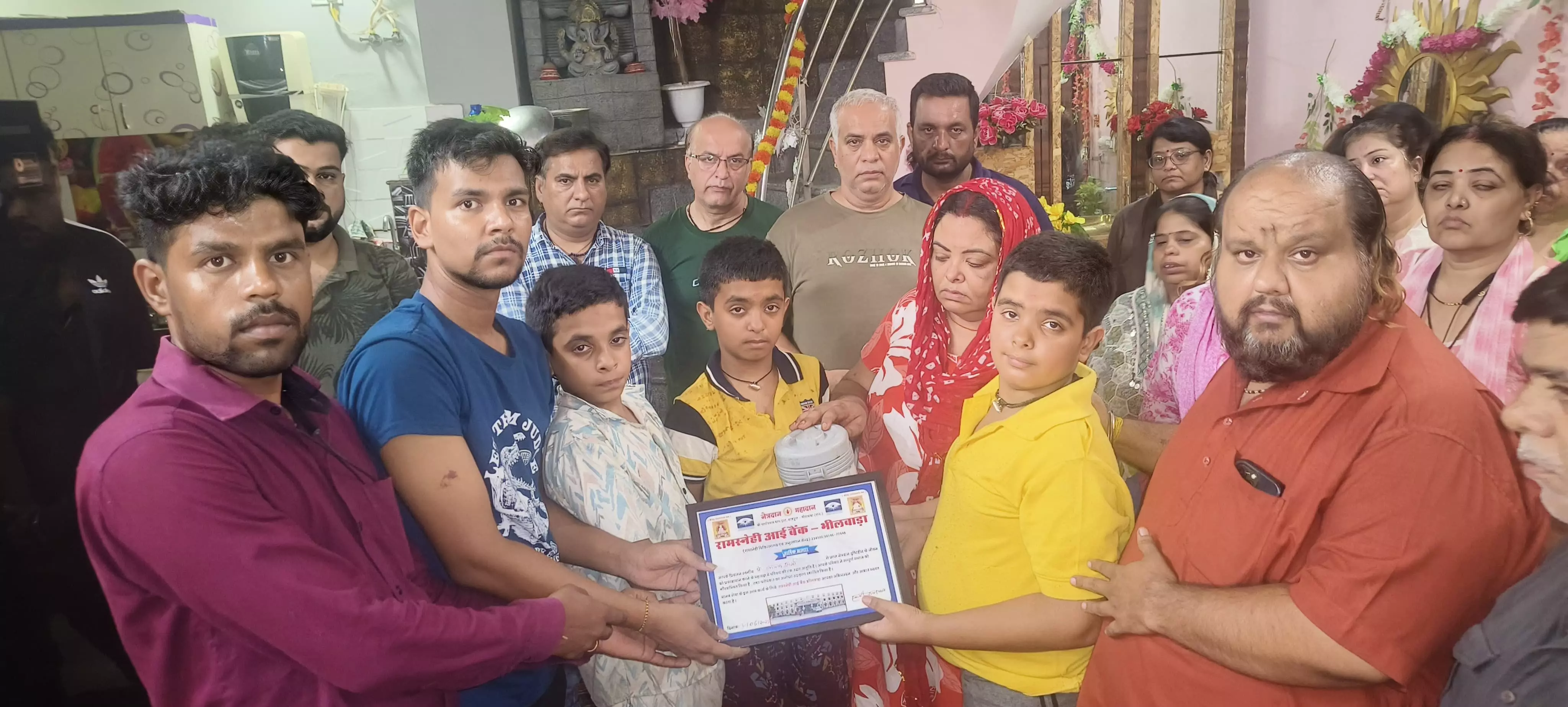 सिंधी पंडित शर्मा के मरणोपरांत परिवार ने कराए नेत्रदान सिंधी पंडित शर्मा के मरणोपरांत परिवार ने कराए नेत्रदान