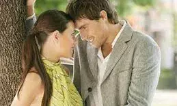 रिश्ते में पार्टनर कितना वफादार है, जाने इन 5 संकेतों से