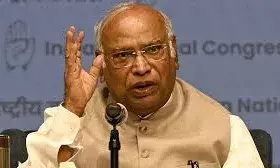 हिमाचल के साथ भाजपा का सौतेला व्यवहार, केंद्र तत्काल मदद जारी करे: खरगे