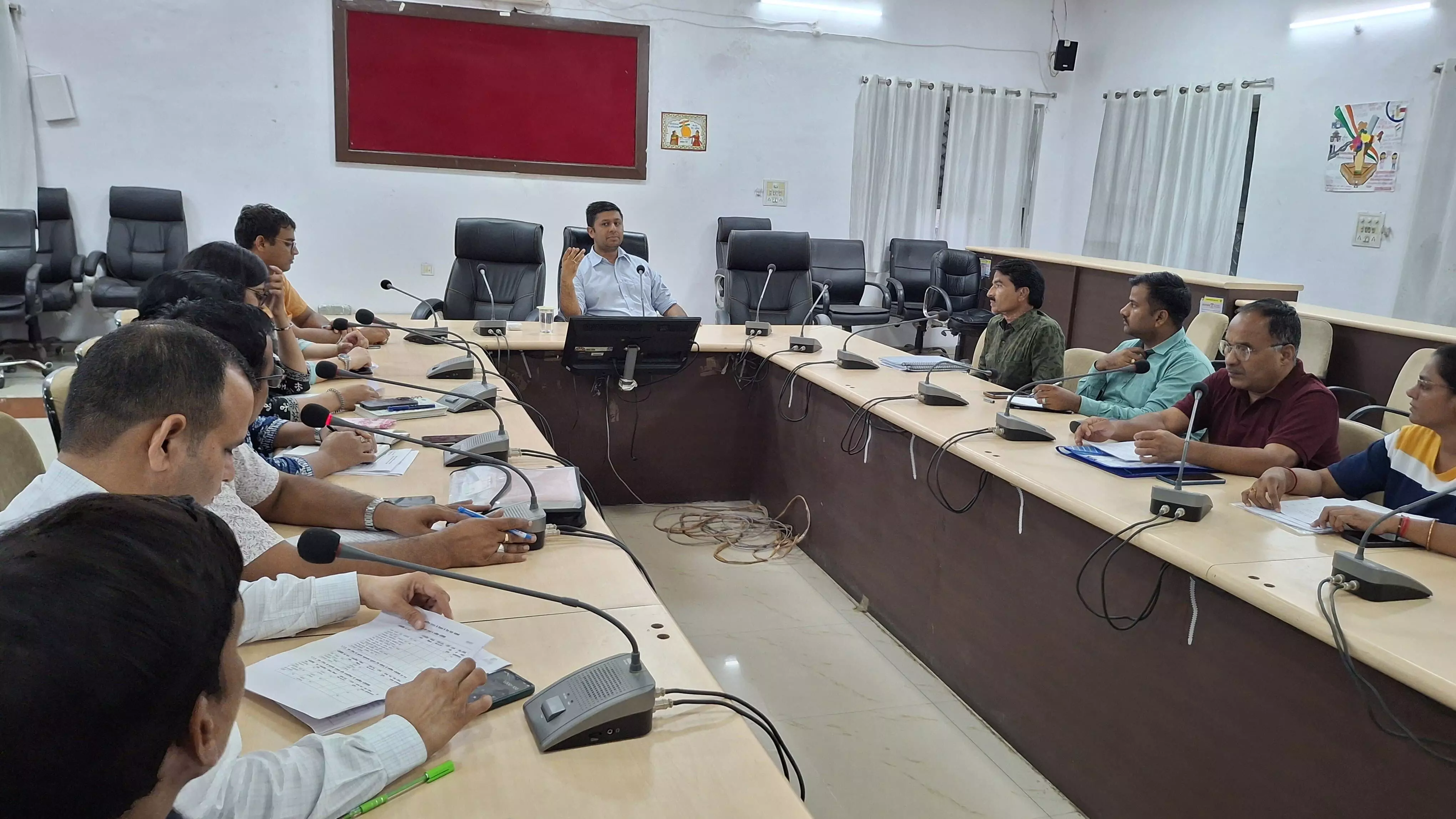 जिला कलेक्टर की अध्यक्षता में पंच गौरव के विस्तृत कार्ययोजना प्रस्ताव हेतु बैठक आयोजित जिला कलेक्टर की अध्यक्षता में पंच गौरव के विस्तृत कार्ययोजना प्रस्ताव हेतु बैठक आयोजित