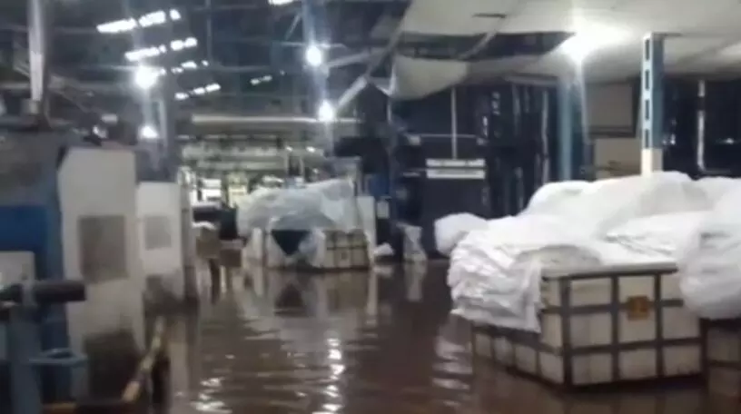 प्रॉसेस हाउसों ने पानी घुसा ,करोड़ों के  नुकसान की आशंका, फसलों को भी क्षति, निचले इलाकों में जलभराव