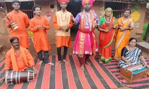शिल्पग्राम में पोवाड़ा और राठवा नृत्य लुभा रहे है पर्यटकों को